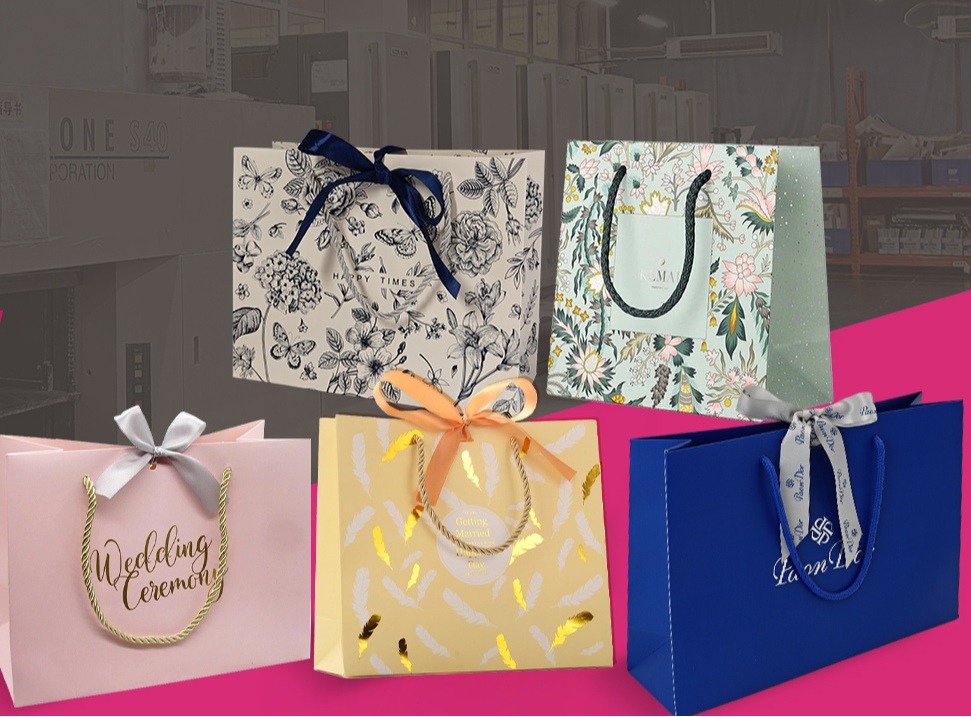 Sacolas de papel para presente