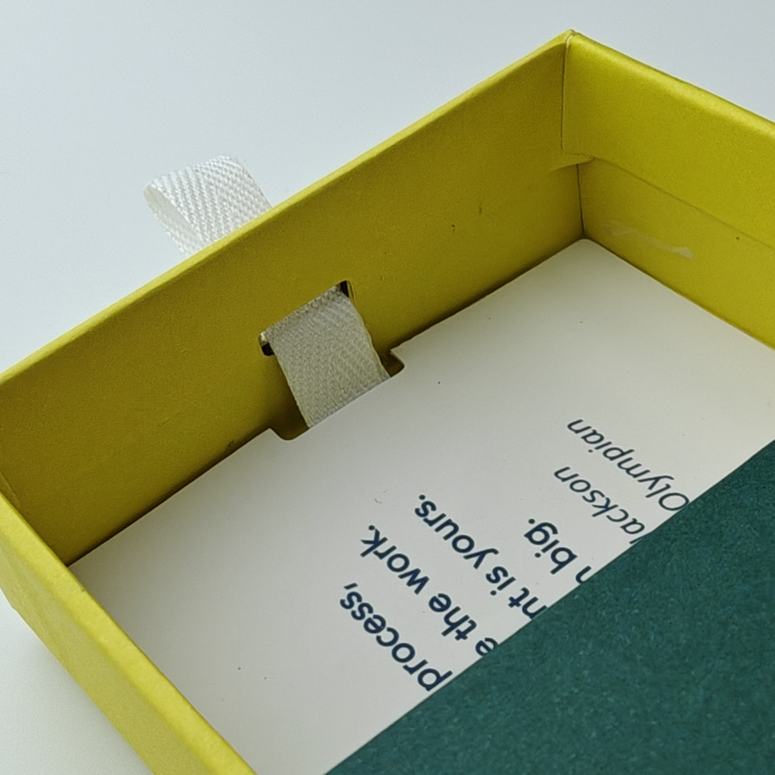 caixa de gaveta de papel kraft
