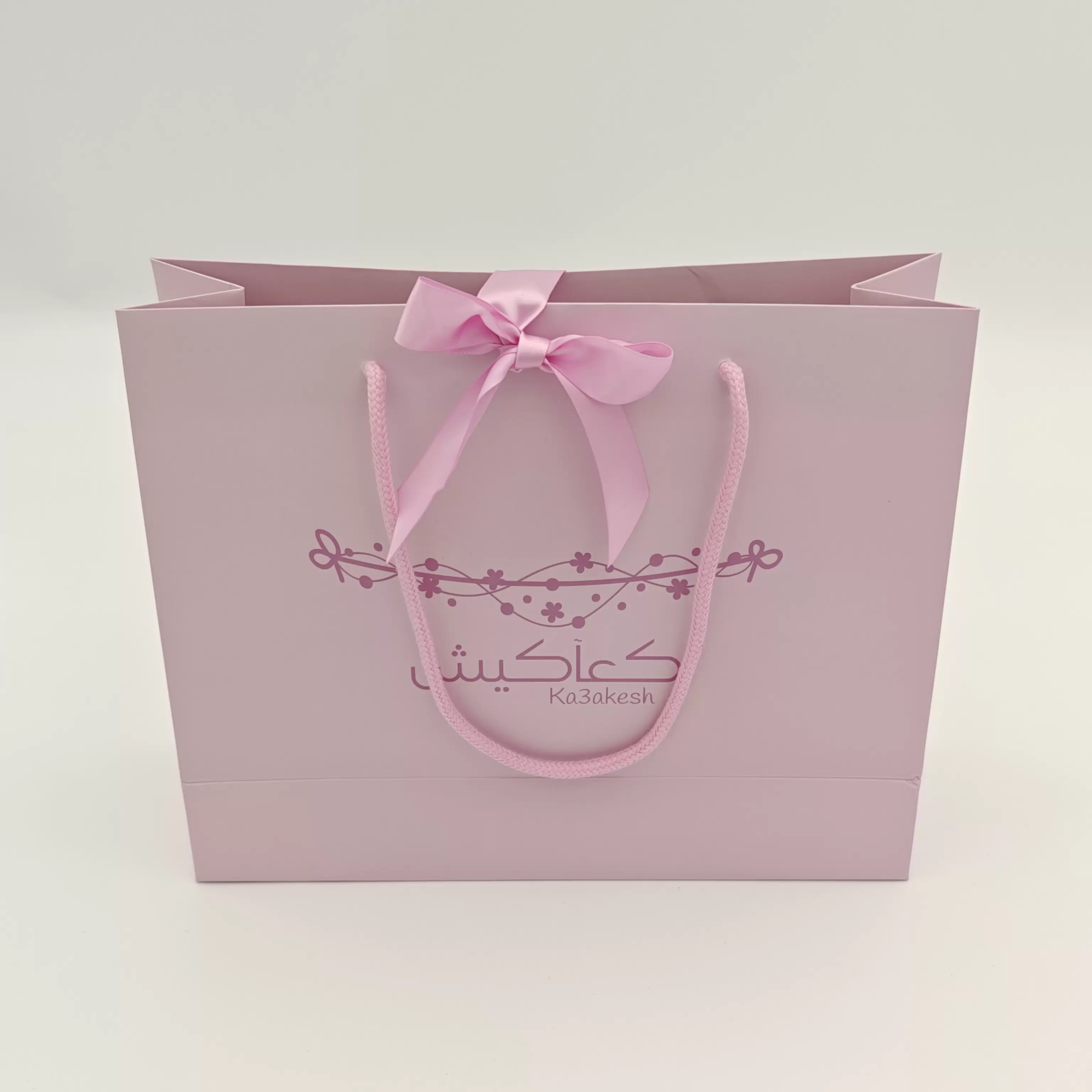  Sacolas de papel para presente personalizadas 