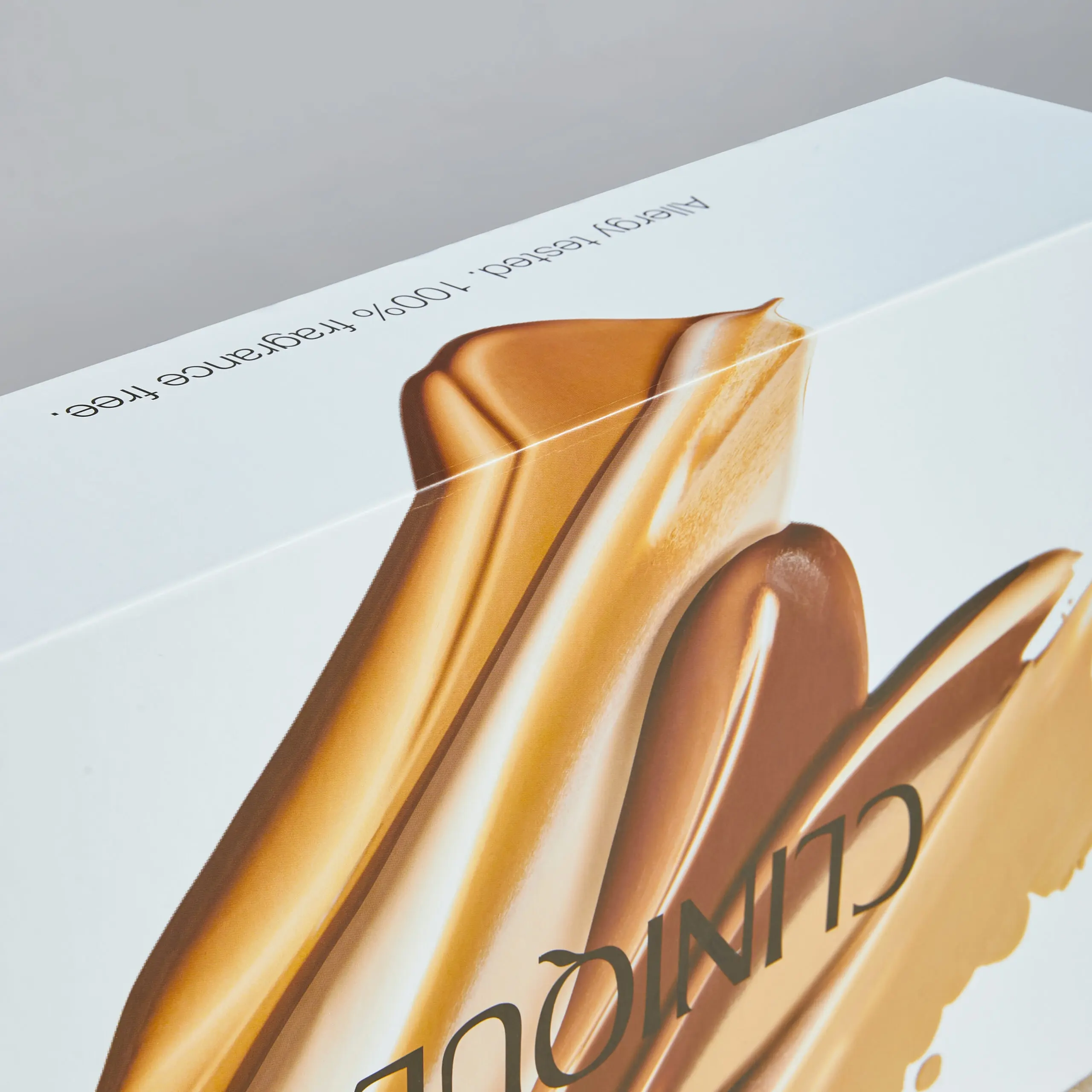  caixas de cosm&eacute;ticos 