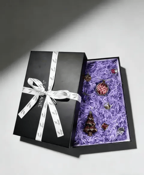 Caixa com tampa e base